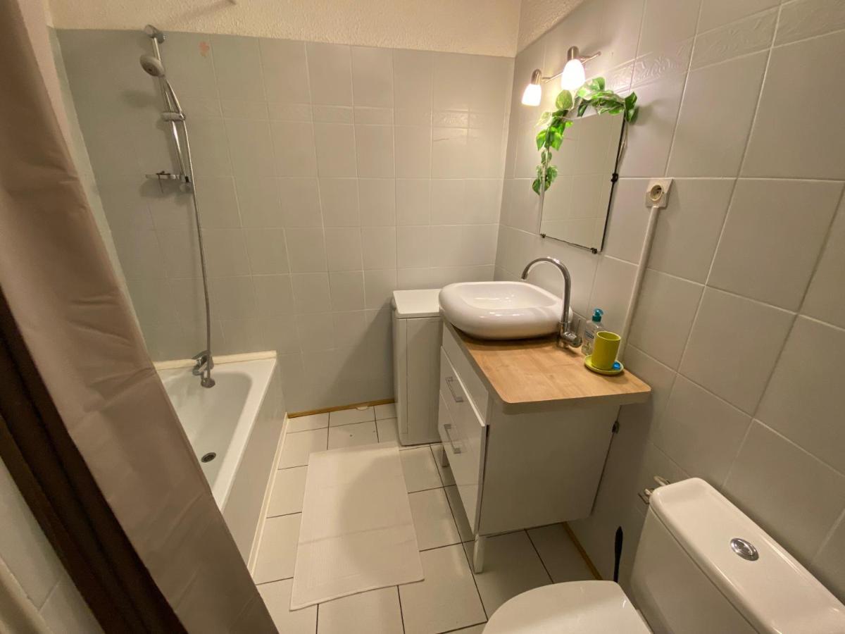 Appartement Au Pied De La Cite, T3 Au Calme à Carcassonne Extérieur photo